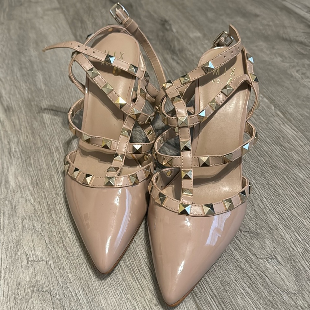 Mix No. 6 studded heels